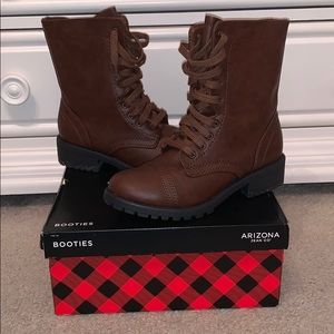 only worn a couple times. basically brand new.